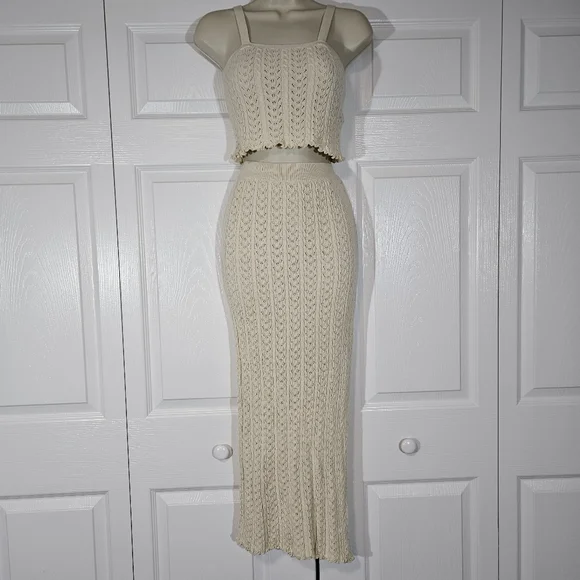 Cream Knit Skirt Size S - Picture 1 of 8